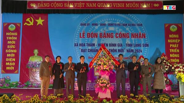 Xã Hoa Thám đón bằng công nhận xã đạt chuẩn nông thôn mới