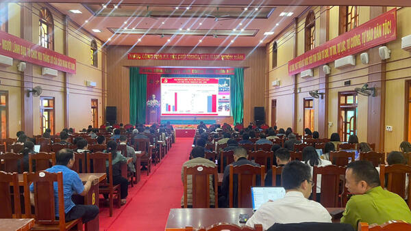 ​ Đảng bộ xã Bình Gia  Học tập, quán triệt, triển khai thực hiện Nghị quyết Đại hội đại biểu Đảng bộ tỉnh lần thứ XVIII  ​