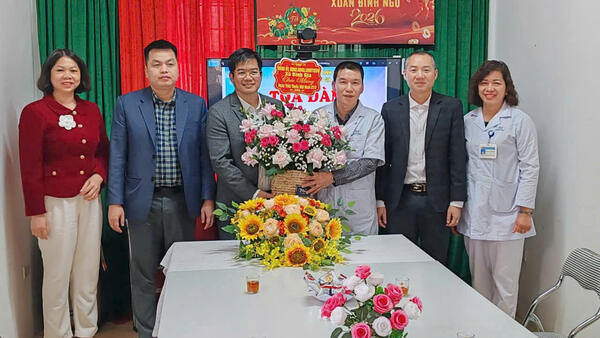 Lãnh đạo UBND xã