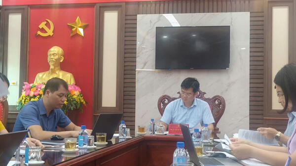 Họp Thường trực Hội đồng nhân dân xã Bình Gia tháng 4 năm 2026