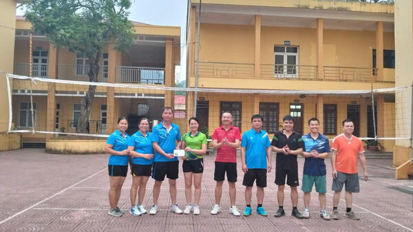 CHI BỘ CÁC CƠ QUAN ĐẢNG ỦY XÃ BÌNH GIA SINH HOẠT CHUYÊN ĐỀ KỶ NIỆM 81 NĂM NGÀY GIẢI PHÓNG BÌNH GIA  (19/4/1945 - 19/4/2026)