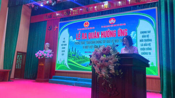 Lễ ra quân hưởng ứng phong trào " Toàn dân chung tay bảo vệ môi trường vì một Việt Nam xanh -sạch - đẹp"