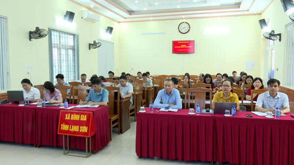 XÃ BÌNH GIA  TỔ CHỨC TIẾP SÓNG TRỰC TUYẾN HỘI NGHỊ BÁO CÁO VIÊN TRUNG ƯƠNG THÁNG 9/2026