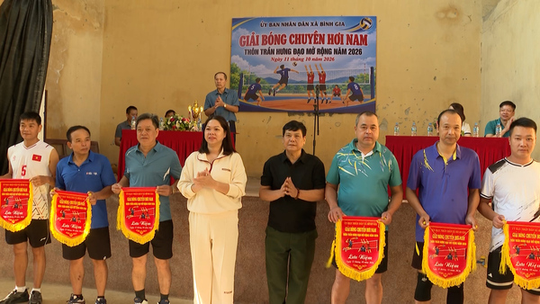GIẢI BÓNG CHUYỀN HƠI NAM THÔN TRÂN HƯNG ĐẠO THÀNH CÔNG TỐT ĐẸP