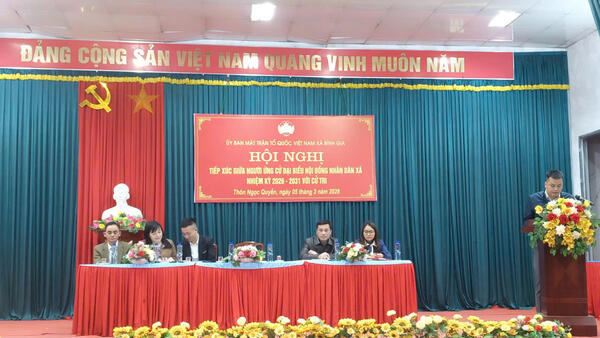 TỔ CHỨC TIẾP XÚC CỬ TRI TẠI ĐƠN VỊ BẦU CỬ SỐ 03 TẠI THÔN NGỌC QUYẾN